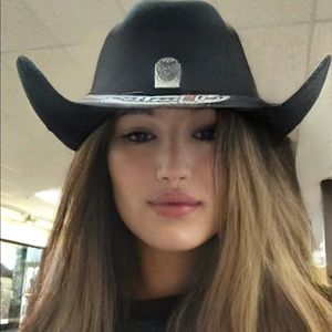 Meet your Posher, Tim